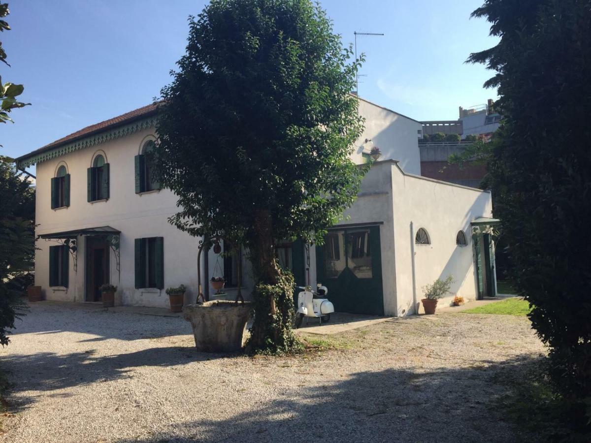 ميستر Casa Lunia Guesthouse المظهر الخارجي الصورة